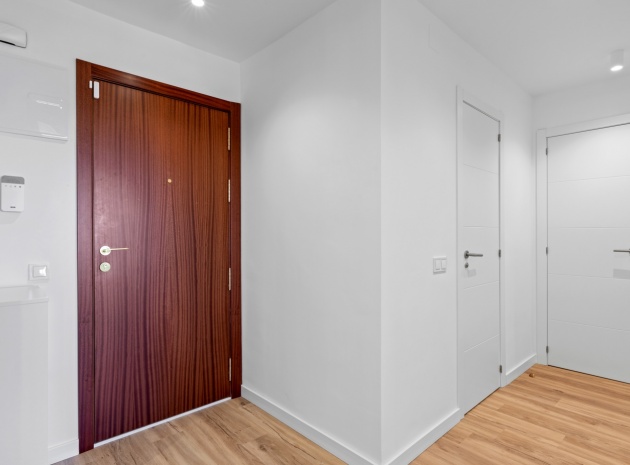 Återförsäljning - Lägenhet - Torrevieja