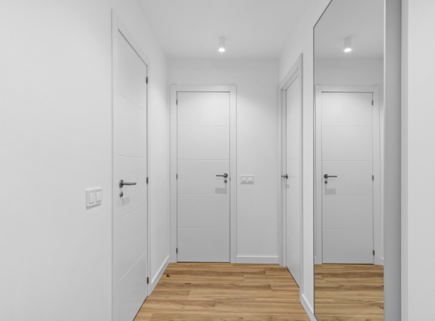 Återförsäljning - Lägenhet - Torrevieja