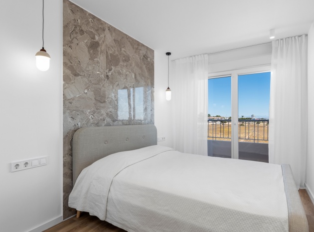 Återförsäljning - Lägenhet - Torrevieja