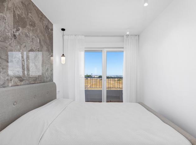 Återförsäljning - Lägenhet - Torrevieja