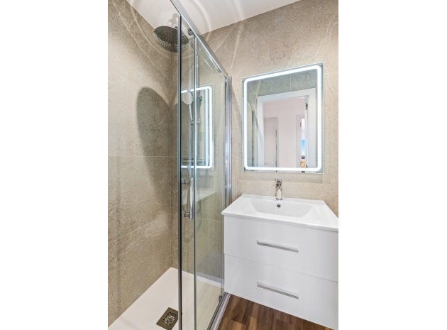 Återförsäljning - Lägenhet - Torrevieja