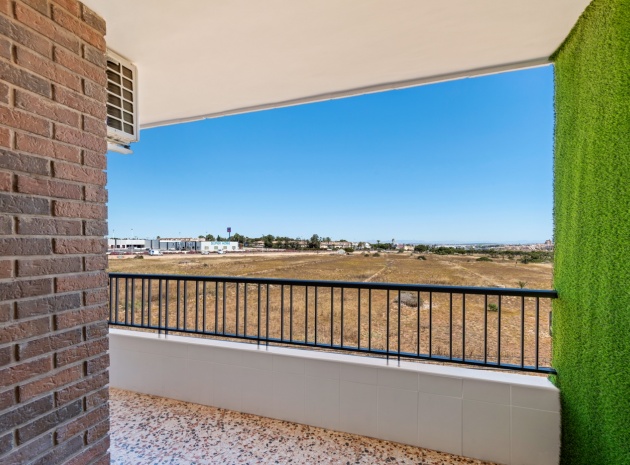 Återförsäljning - Lägenhet - Torrevieja