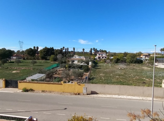Wiederverkauf - Villa - Los Montesinos - La Herrada