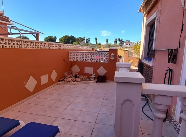 Wiederverkauf - Villa - Los Montesinos - La Herrada