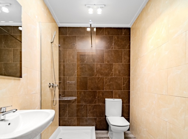 Resale - Townhouse - Los Balcones