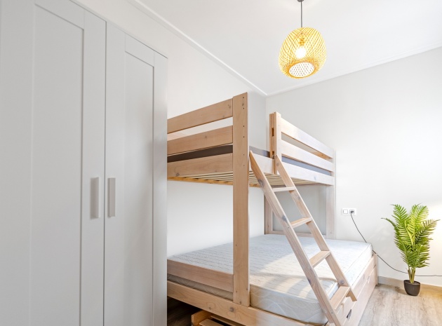 Resale - Townhouse - Los Balcones