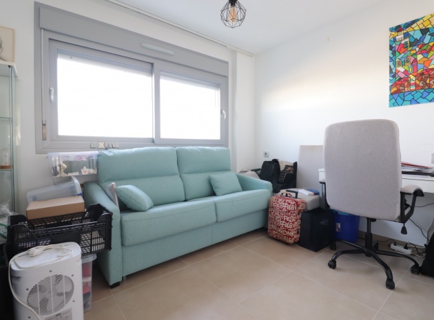 Resale - Apartment - Vistabella Golf