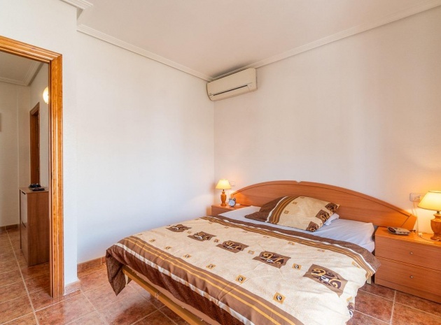 Wiederverkauf - Villa - Punta Prima - la campana