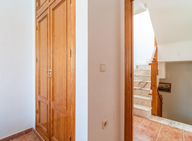 Wiederverkauf - Villa - Punta Prima - la campana