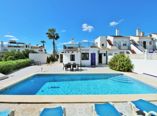 Resale - Townhouse - Villamartin - lomas del golf