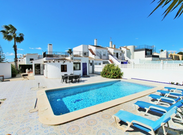 Resale - Townhouse - Villamartin - lomas del golf