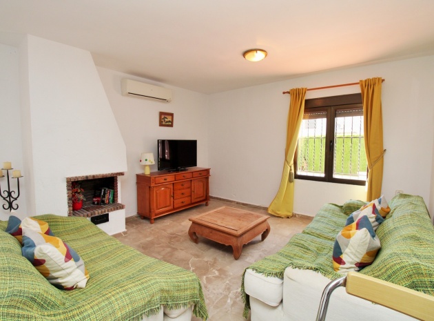 Resale - Townhouse - Villamartin - lomas del golf