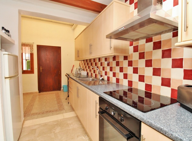 Resale - Townhouse - Villamartin - lomas del golf