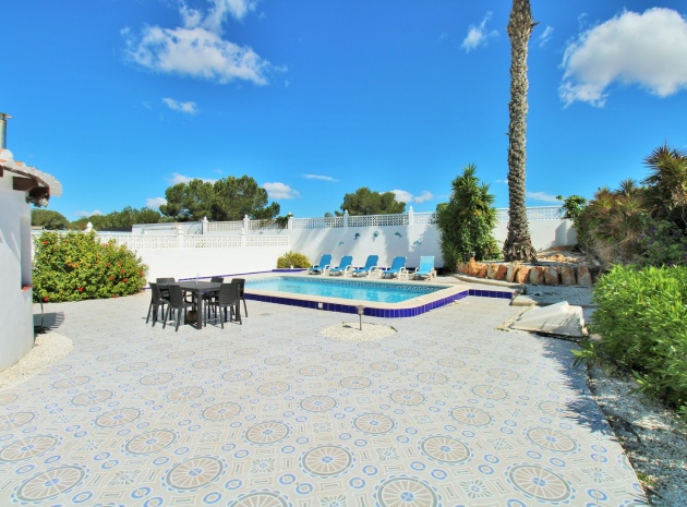 Resale - Townhouse - Villamartin - lomas del golf