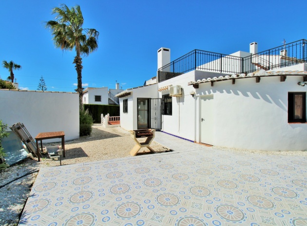 Resale - Townhouse - Villamartin - lomas del golf