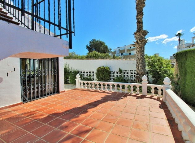 Resale - Townhouse - Villamartin - lomas del golf