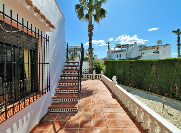 Resale - Townhouse - Villamartin - lomas del golf