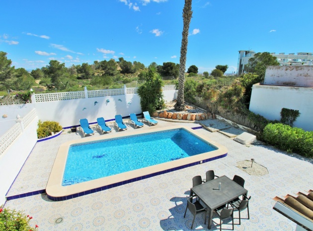 Resale - Townhouse - Villamartin - lomas del golf