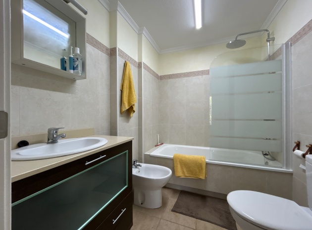 Resale - Apartment - Jacarilla - pueblo