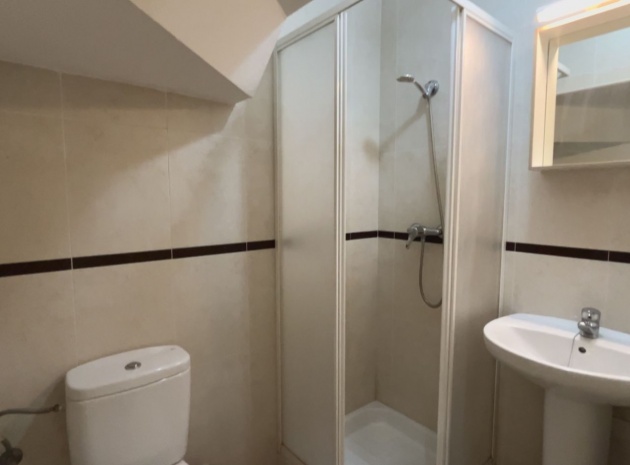 Resale - Apartment - Jacarilla - pueblo