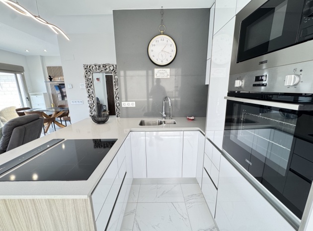 Återförsäljning - Villa - Villamartin