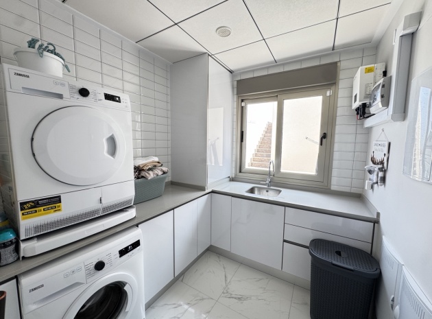 Återförsäljning - Villa - Villamartin