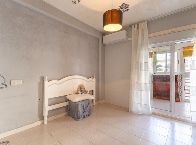 Wiederverkauf - Wohnung - Torrevieja - la veleta