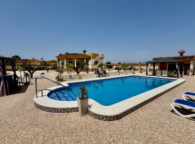 Återförsäljning - Country Property - Catral