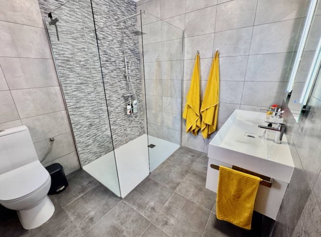 Återförsäljning - Country Property - Catral