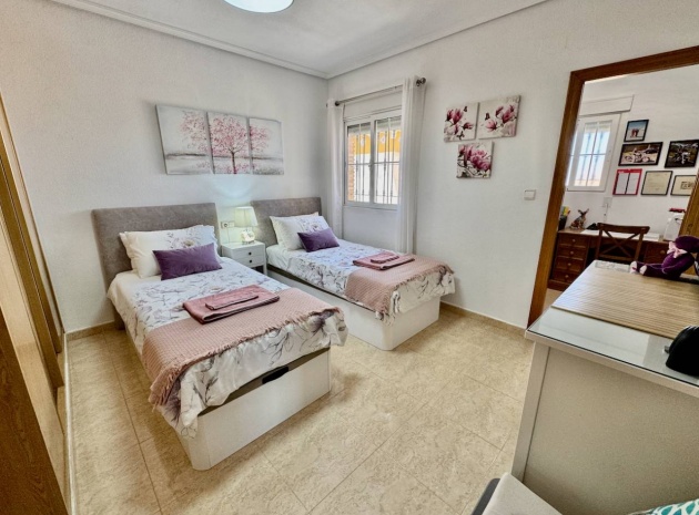 Återförsäljning - Country Property - Catral