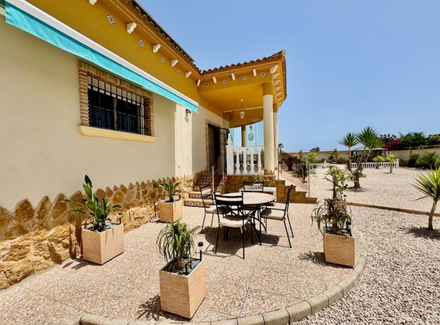 Återförsäljning - Country Property - Catral