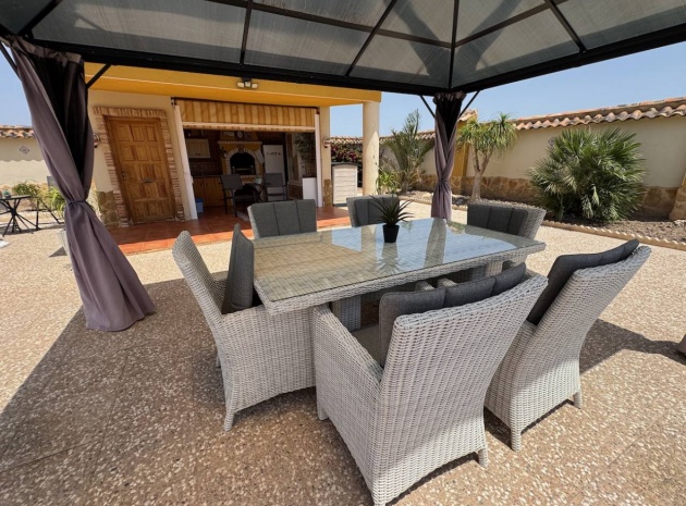 Återförsäljning - Country Property - Catral