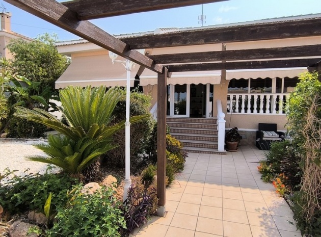 Wiederverkauf - Villa - Ciudad Quesada - Pueblo Bravo