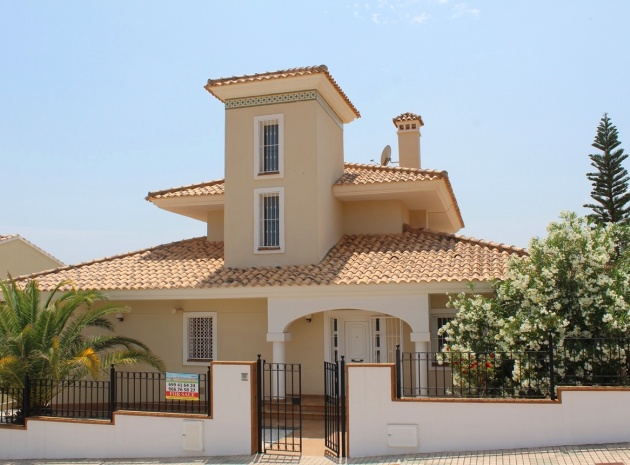 Resale - Villa - Campoamor