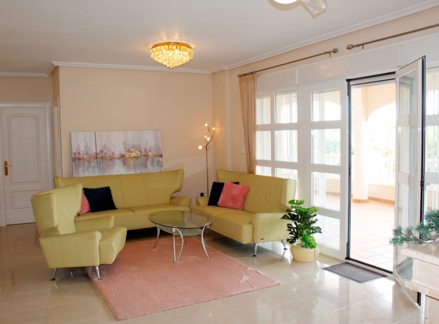 Resale - Villa - Campoamor