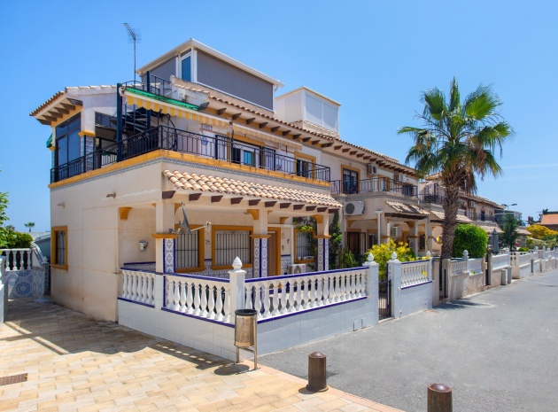 Wiederverkauf - Villa - Punta Prima - la campana