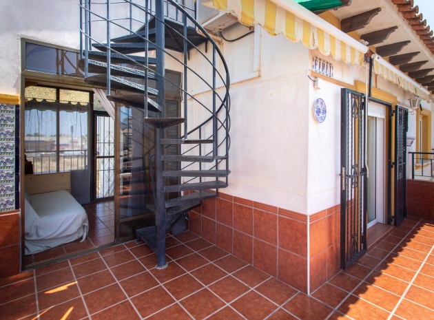 Wiederverkauf - Villa - Punta Prima - la campana