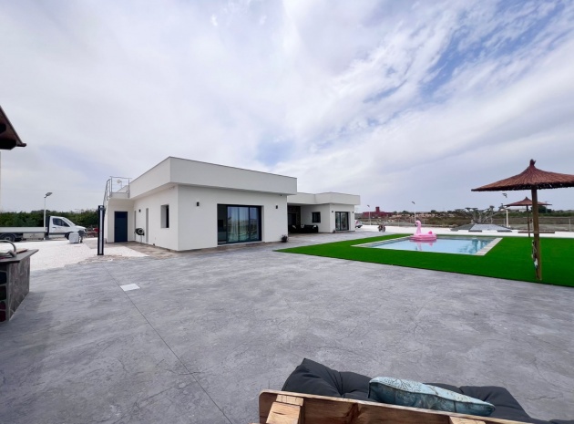 Resale - Villa - Ciudad Quesada