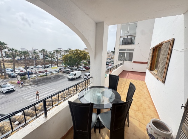 Wiederverkauf - Wohnung - Villamartin