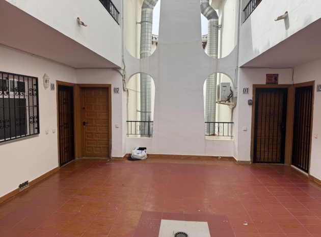 Wiederverkauf - Wohnung - Villamartin