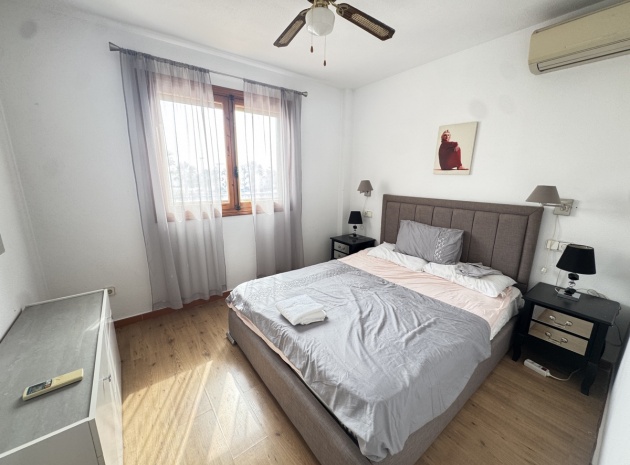 Wiederverkauf - Wohnung - Villamartin