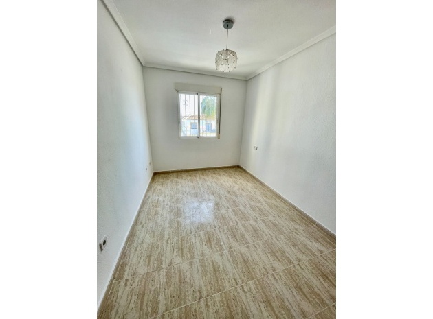 Resale - Apartment - La Florida  - La Florida