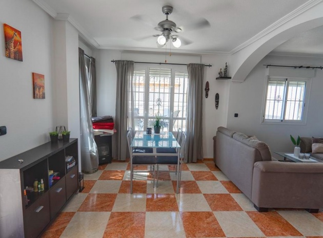 Återförsäljning - Villa - Cabo Roig - Lomas de Cabo Roig