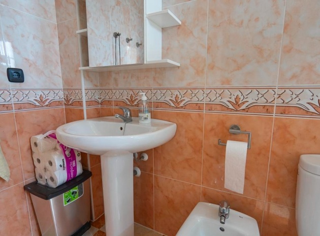 Återförsäljning - Villa - Cabo Roig - Lomas de Cabo Roig