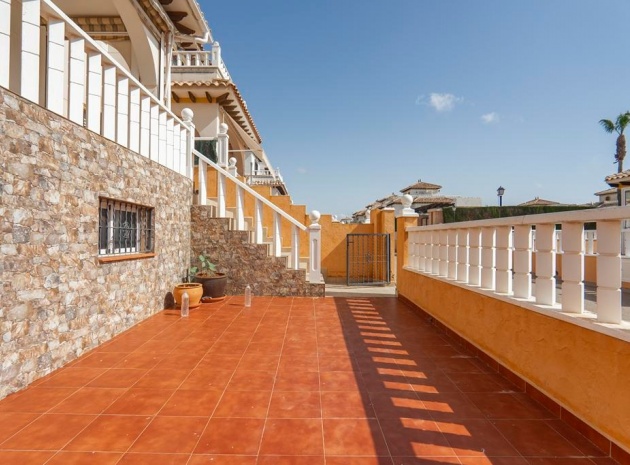 Återförsäljning - Villa - Cabo Roig - Lomas de Cabo Roig