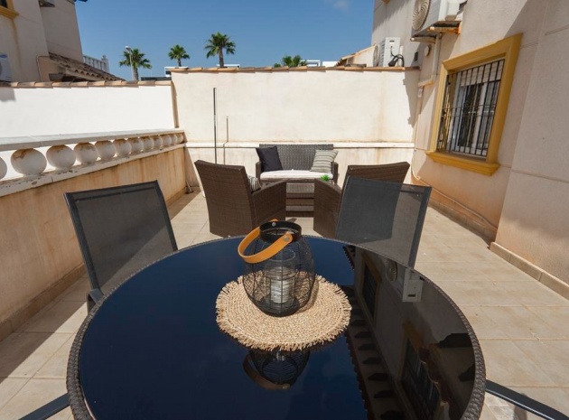 Återförsäljning - Villa - Cabo Roig - Lomas de Cabo Roig