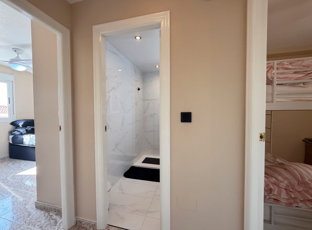 Resale - Apartment - Villamartin - bosque de las lomas