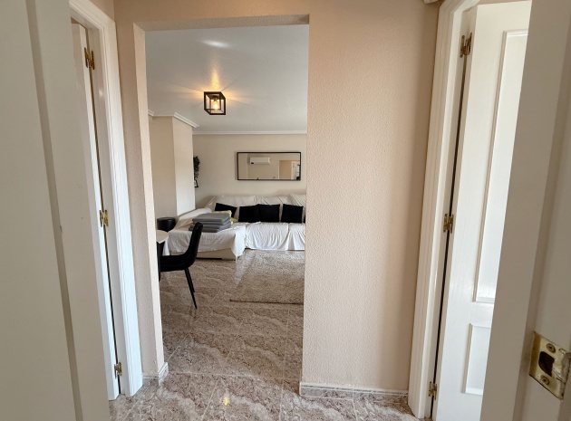Resale - Apartment - Villamartin - bosque de las lomas