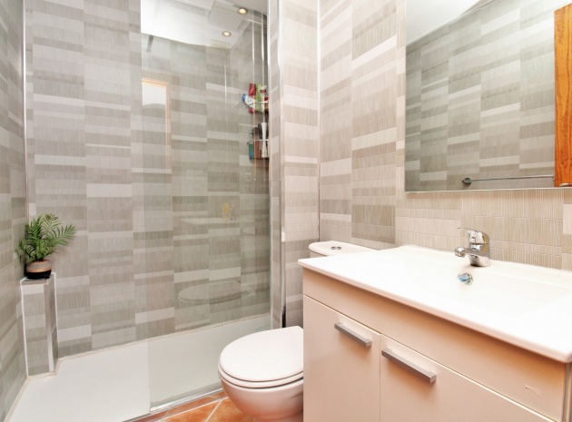 Wederverkoop - Appartement - Punta Prima - punta marina