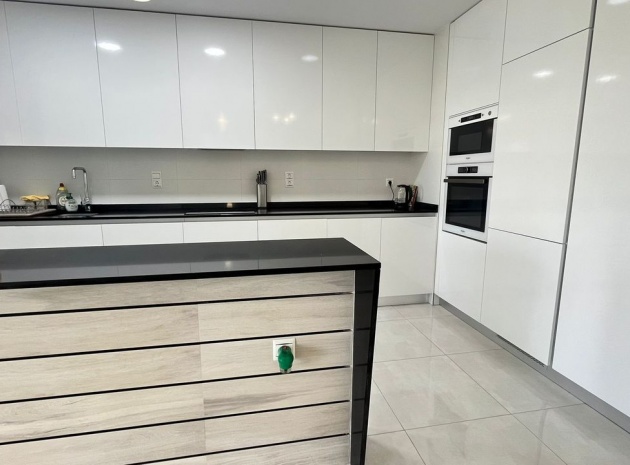 Resale - Apartment - Villamartin - Los Dolses